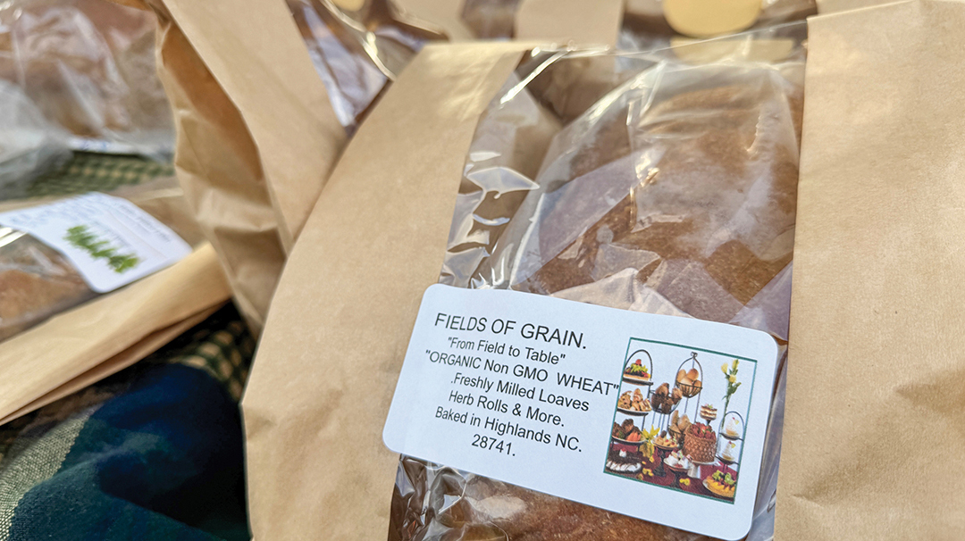 highlands-nc-saturday-marketplace-bread