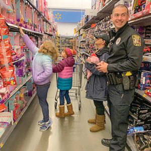 highlands-nc-shop-with-a-cop-three