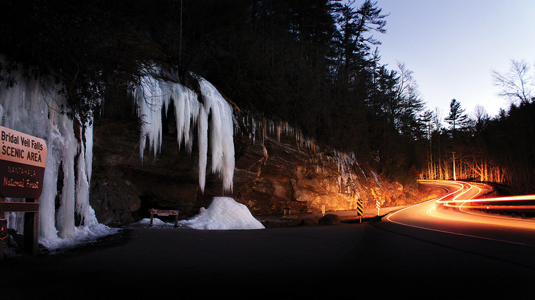 highlands-cashiers-land-trust-ice-bridal-veil-lights