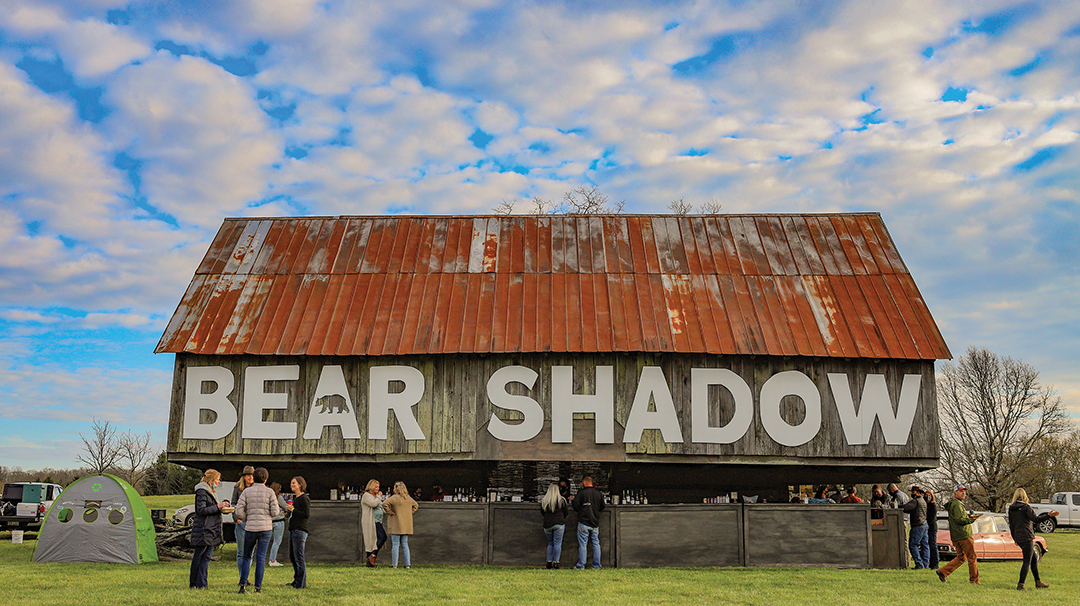 highlands-nc-bear-shadow-barn-sign-day