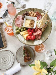 highlands-nc-dining-four65-apps