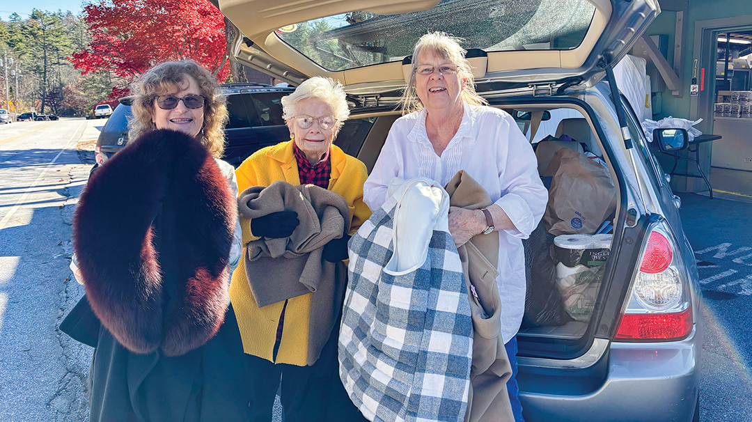 highlands-nc-mountaintop-rotary-coat-drive