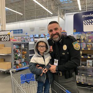shop-with-a-cop