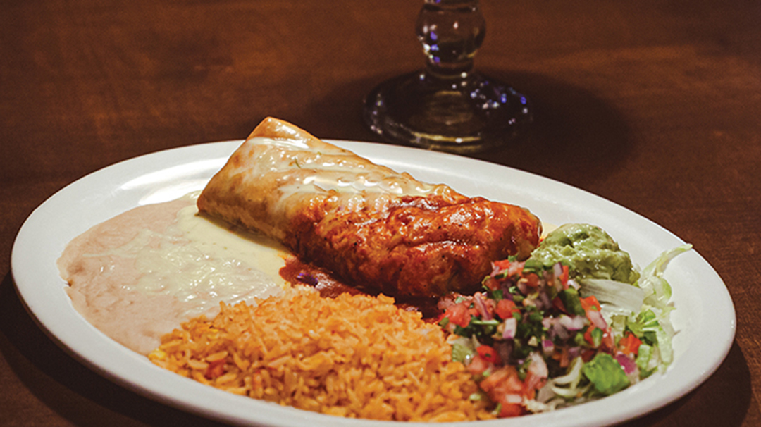 highlands-cashiers-nc-winter-comfort-dining-los-vacqu