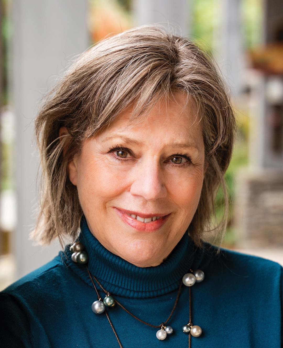 highlands-headshot-cropped-Debby-Hall