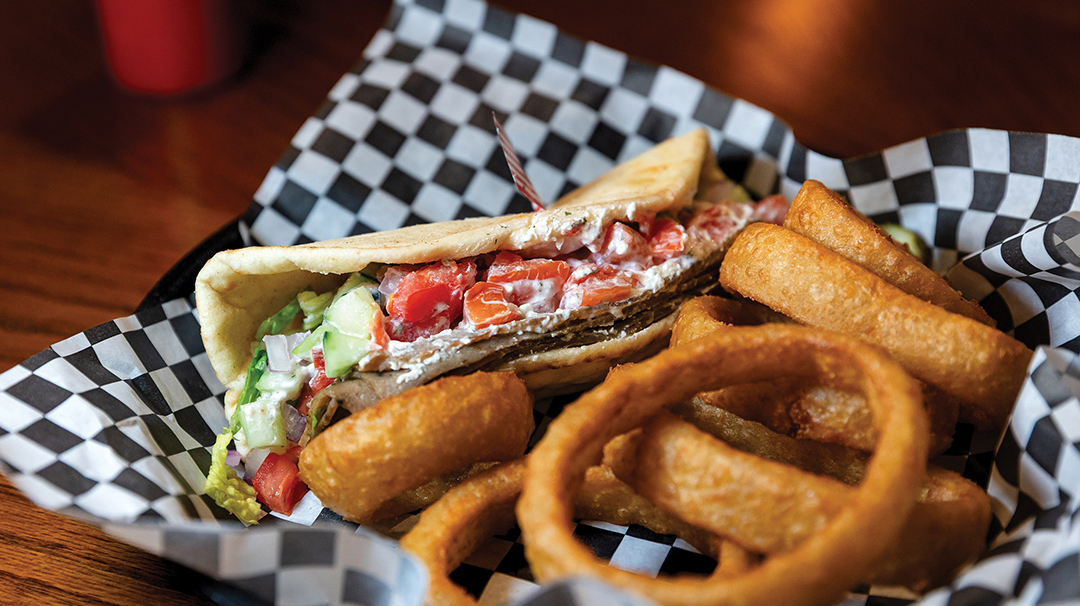 highlands-nc-restaurant-don-leons-gyro