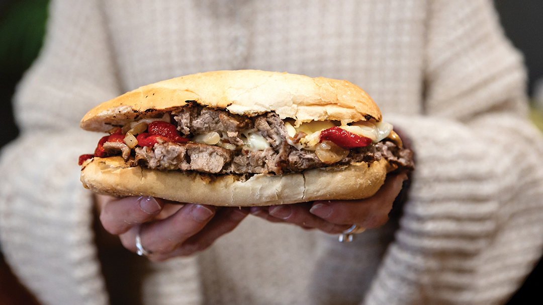 highlands-nc-restaurant-don-leons-sandwich