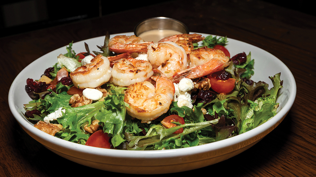 highlands-nc-restaurant-ugly-dog-pub-salad-shrimp