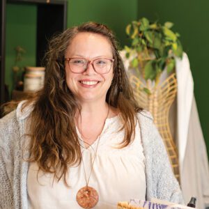 highlands-nc-unfurl-Betty-Chrestman