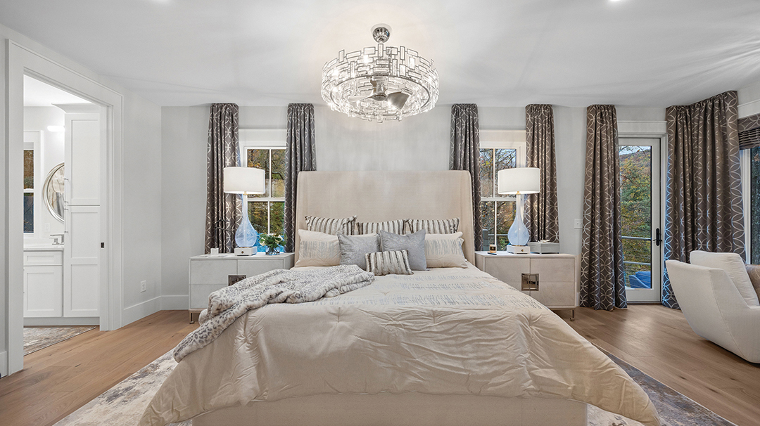 Nth-degree-home-lake-toxaway-nc-bedroom