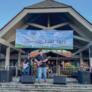 cashiers-nc-groovin-band-corey-stevenson