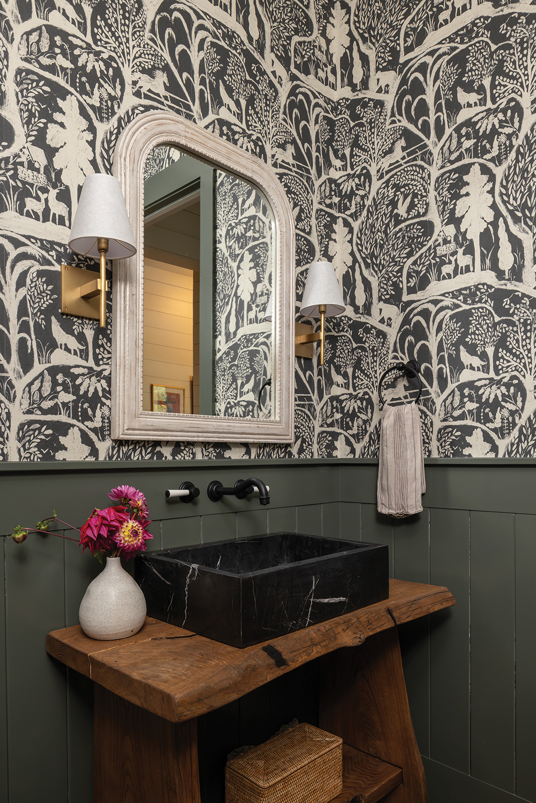 cashiers-nc-j-banks-molly-vanity