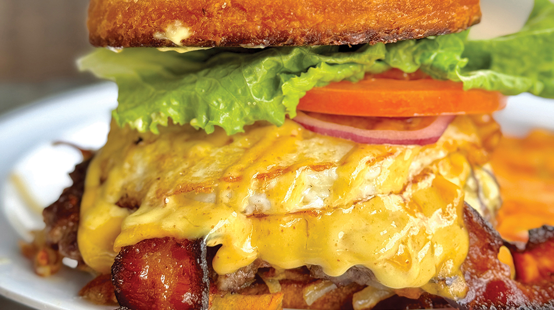 cashiers-nc-burger-week-zookeeper-bistro