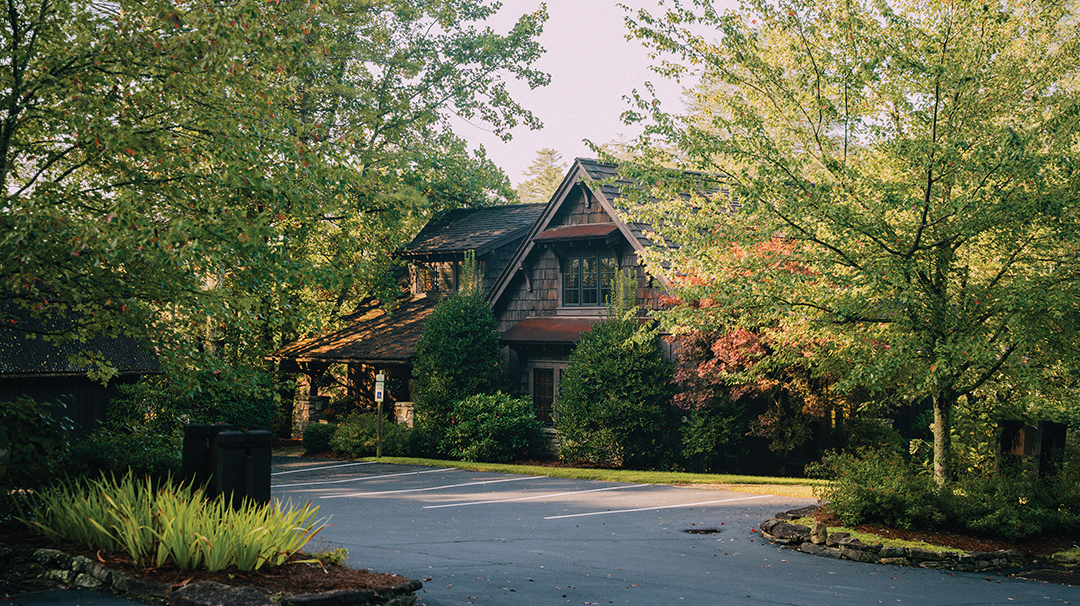 cashiers-nc-dr-harley-exterior