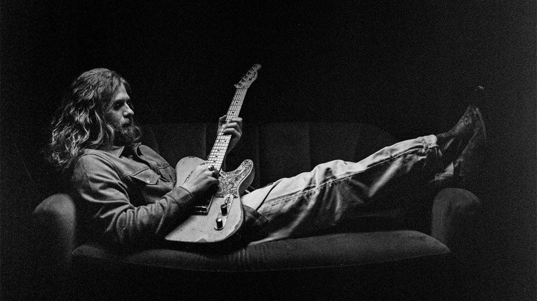 cashiers-nc-live-music-village-green-groovin-dylan-armour