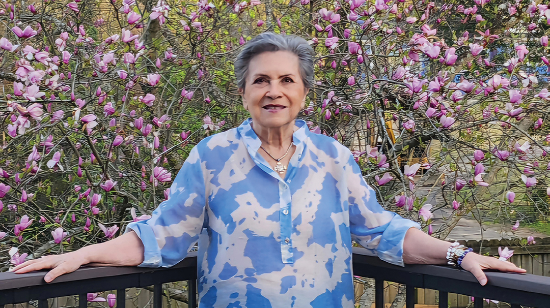 highlands-nc-artist-nelly-don-leons