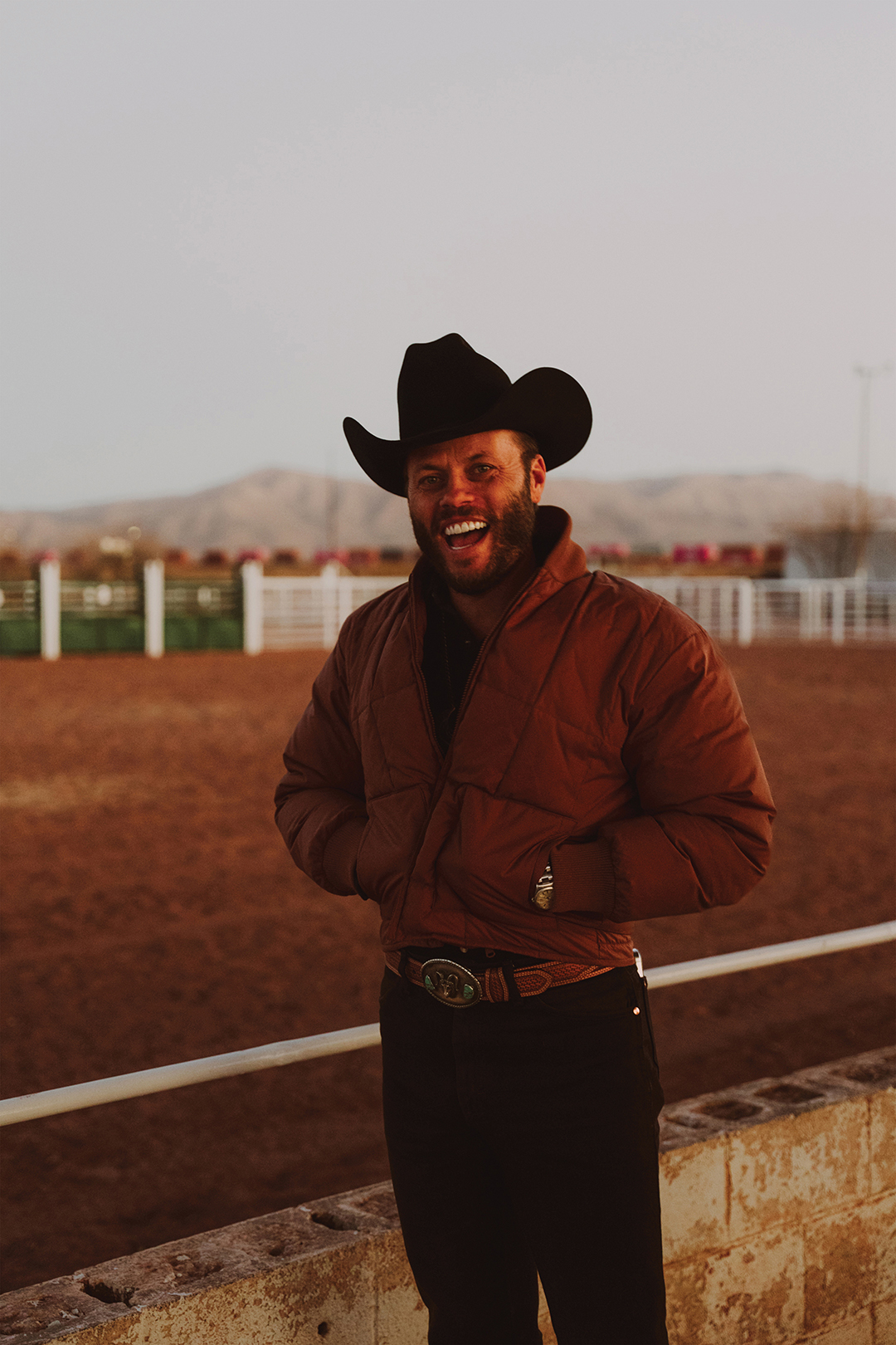 highlands-nc-bear-shadow-charley-crockett