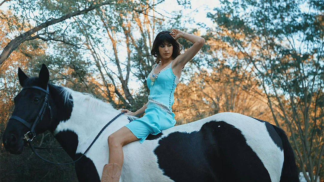 highlands-nc-live-music-highlander-mountain-house-candi-jenkins