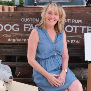 highlands-nc-mountaintop-art-show-dog-face