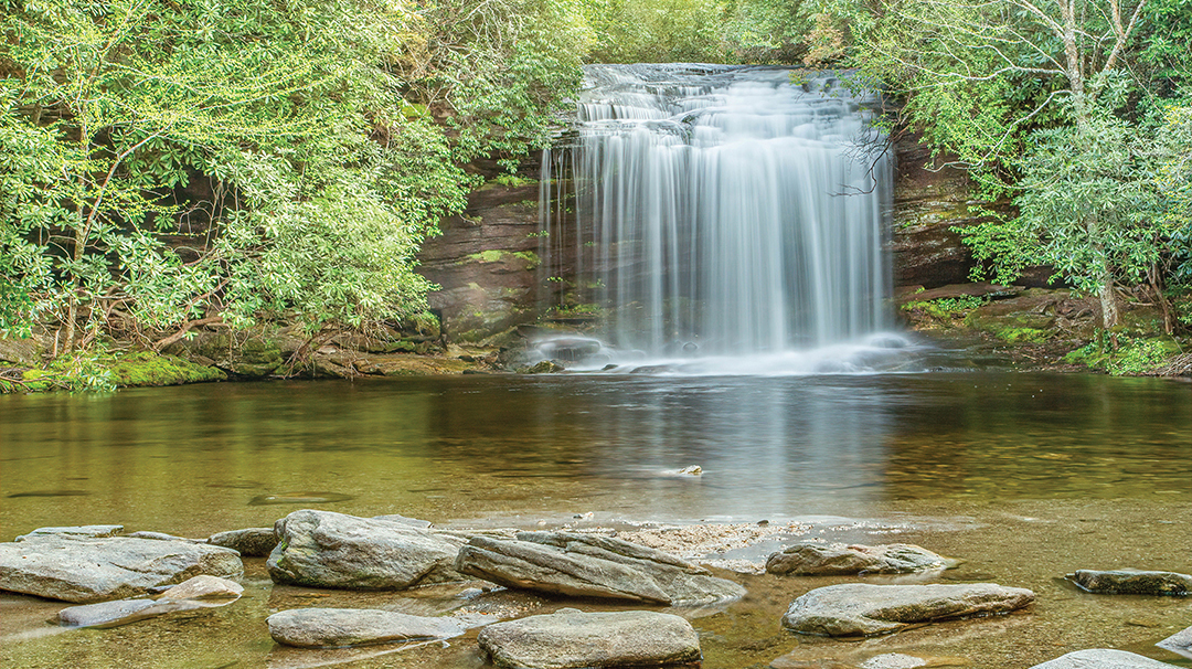 lake-toxaway-schoolhouse-falls-ed-boos