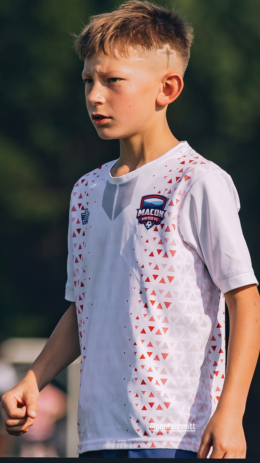 macon-county-soccer-axel-side