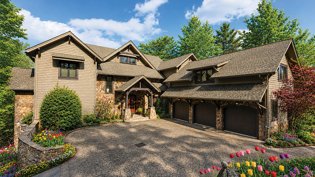 highlands-nc-home-for-sale-whiteside-view-exterior
