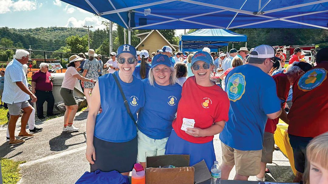 highlands-nc-july-4-girls