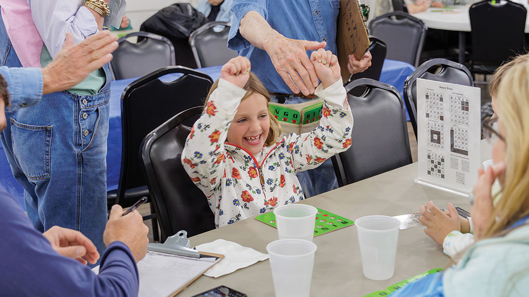 highlands-nc-rotary-bingo-child-win