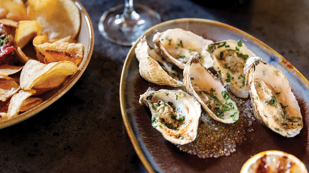 sapphire-nc-dining-canyon-kitchen-oysters
