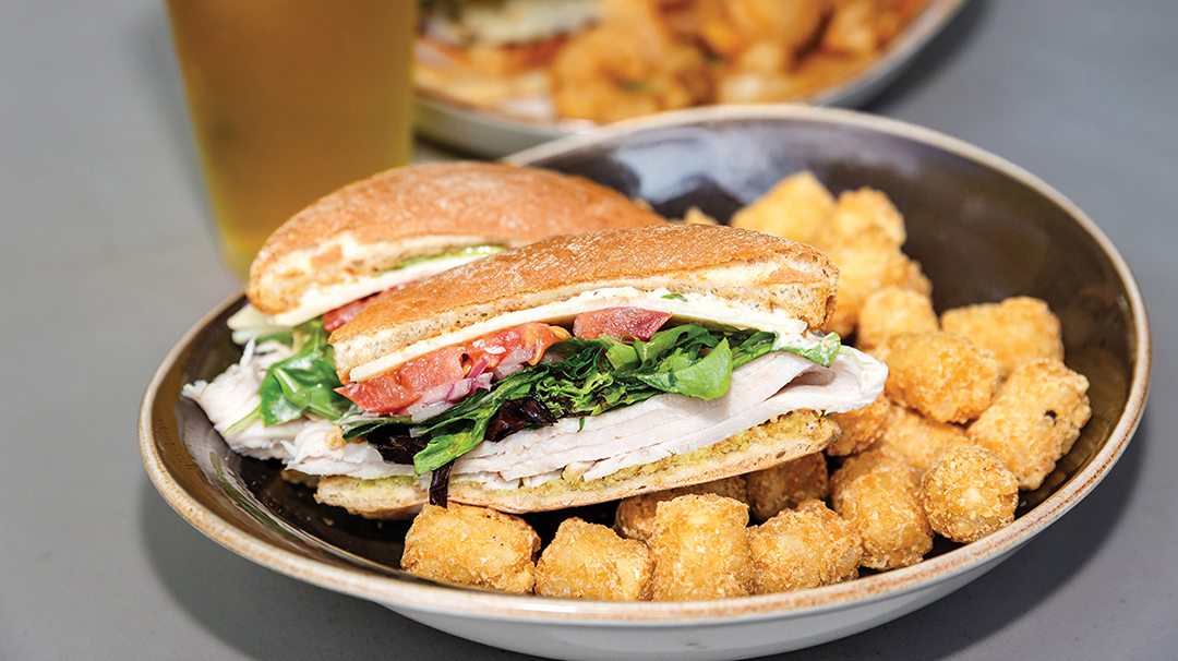 Glenville-nc-dining-glenville-happs-sandwich