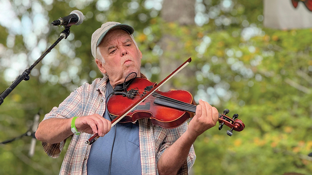 cashiers-nc-brookings-bash-fiddler