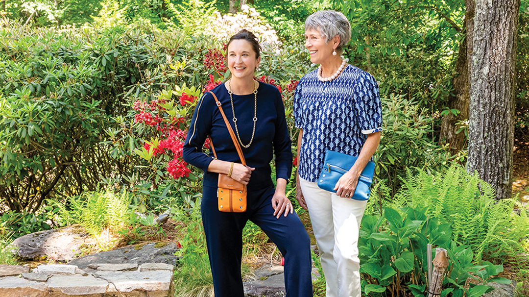 cashiers-nc-fashion-shopping-sashay-around