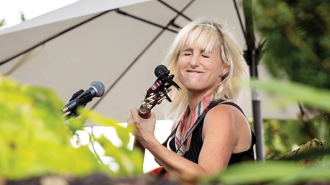 highlands-nc-cle-porchfest-jam