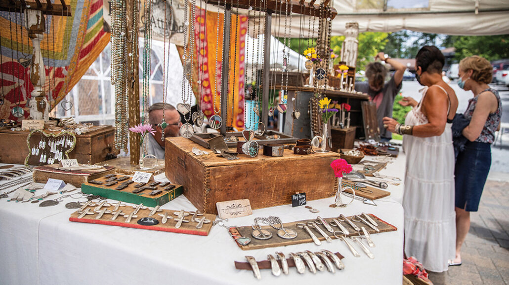 highlands-nc-mountaintop-rotary-art-craft-show-jewelry