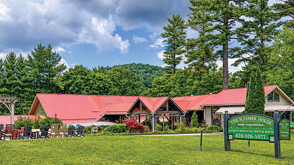 highlands-nc-shopping-summer-house-exterior