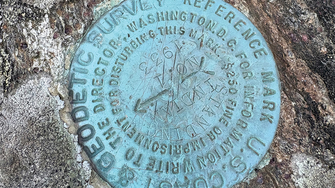 standing-indian-marker