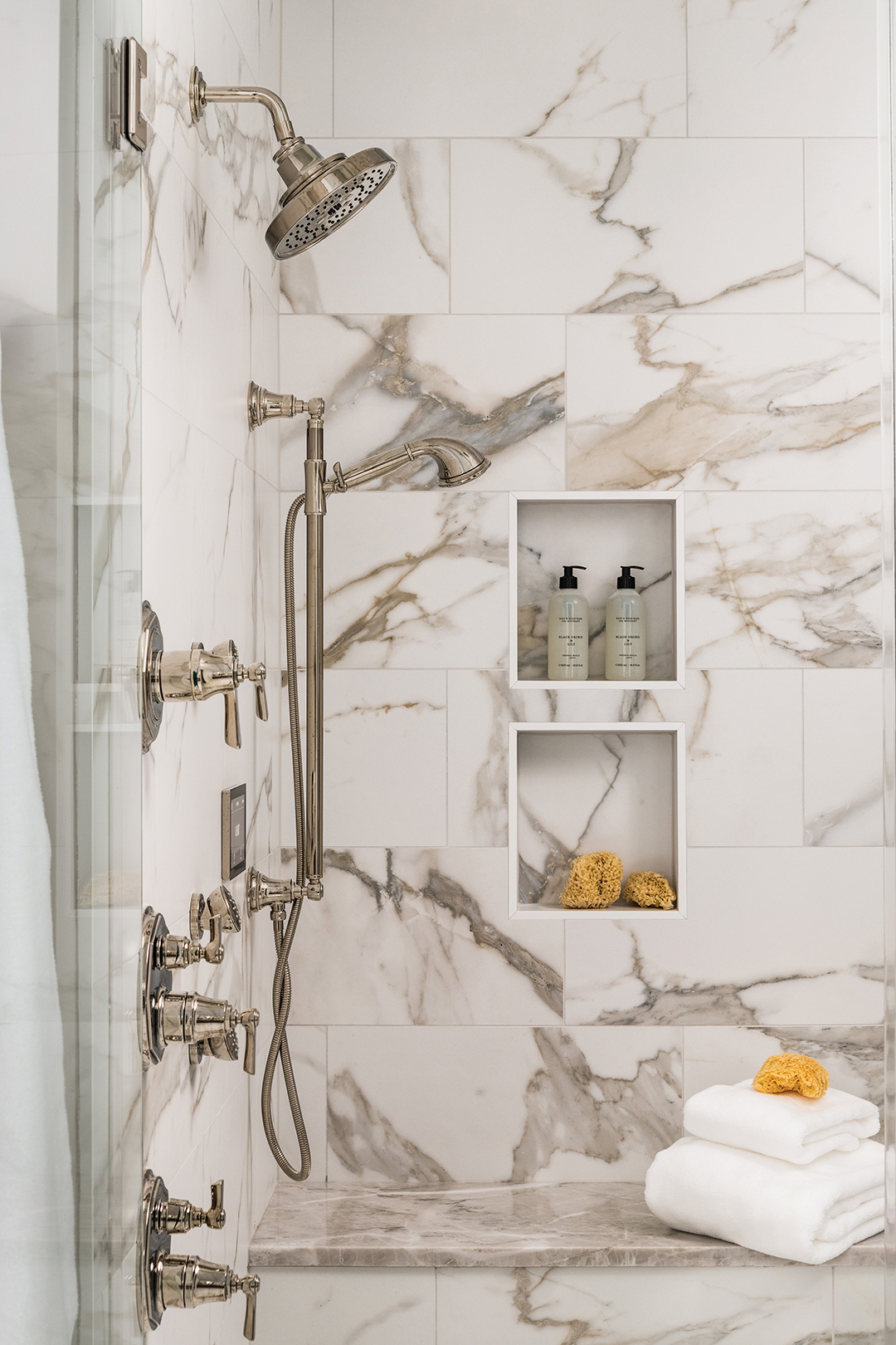 anne-buresh-designer-bath-shower-detail