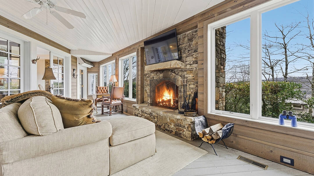 highlands-nc-home-for-sale-andrea-gabbard-sun