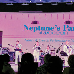 highlands-nc-heritage-jamboree-navy-band-pinke