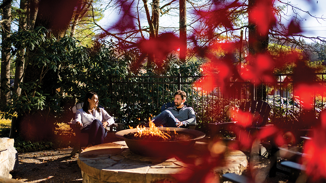highlands-nc-200-main-fall-1.jpg