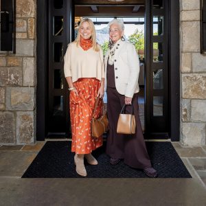 highlands-nc-fashion-shopping-Monkees