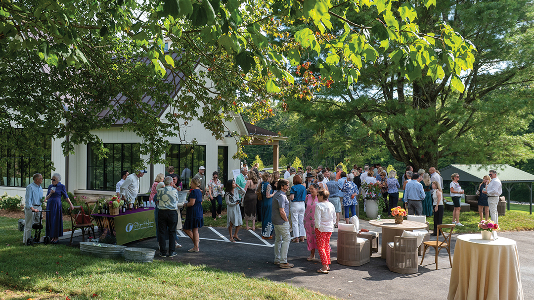 highlands-nc-stage4hope-welcome-center-ribbon-cutting